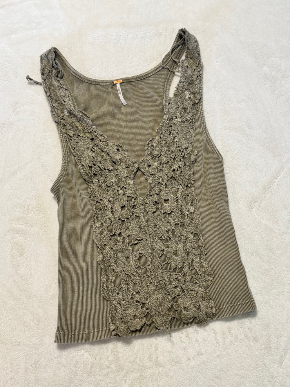FREE PEOPLE DETAILED TANK TOP—OLIVE